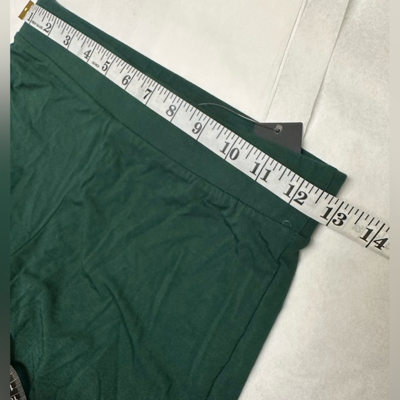 NWT: Wide leg Lulu’s green trousers ✨ - Picture 3 of 7